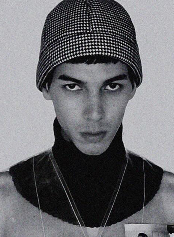 LEON